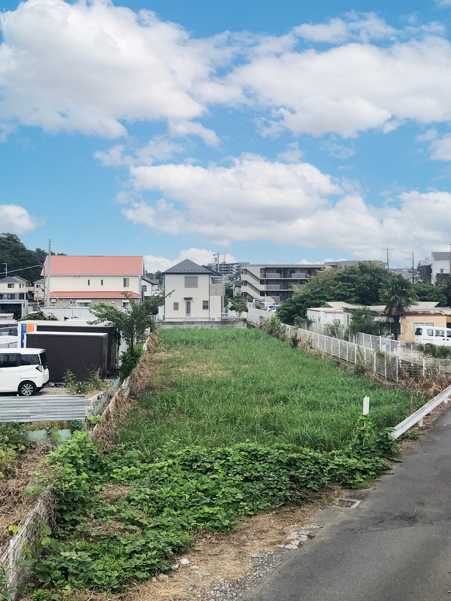 ◇土地面積717㎡（216.89坪）！　県道車1分、高速道路IC車5分、アクセス良好売地